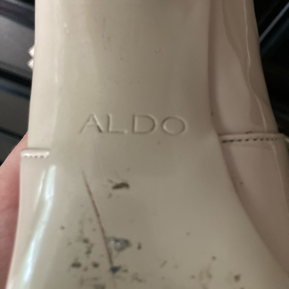Sexy Aldo booties - Picture 5 of 7